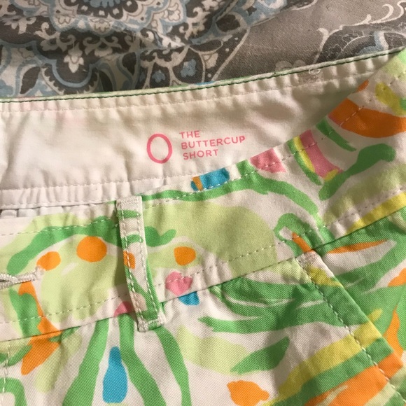 Lilly Pulitzer Elephant Ears buttercup shorts Sz 0 - Picture 3 of 5
